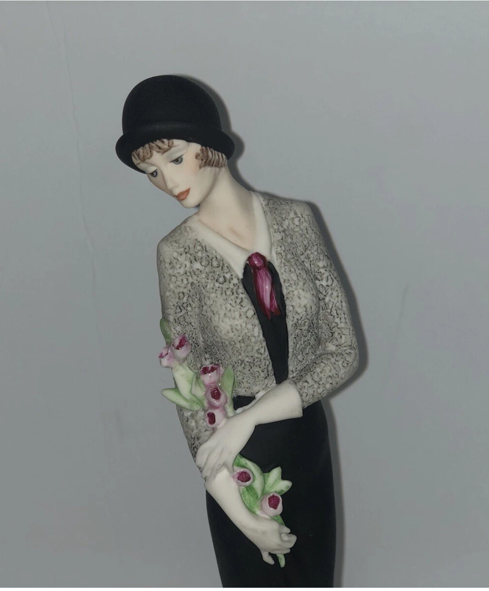 GIUSEPPE ARMANI LADY WITH FLOWERS, NEW WITH TAG, NO BOX , 1550C, MADE IN ITALY